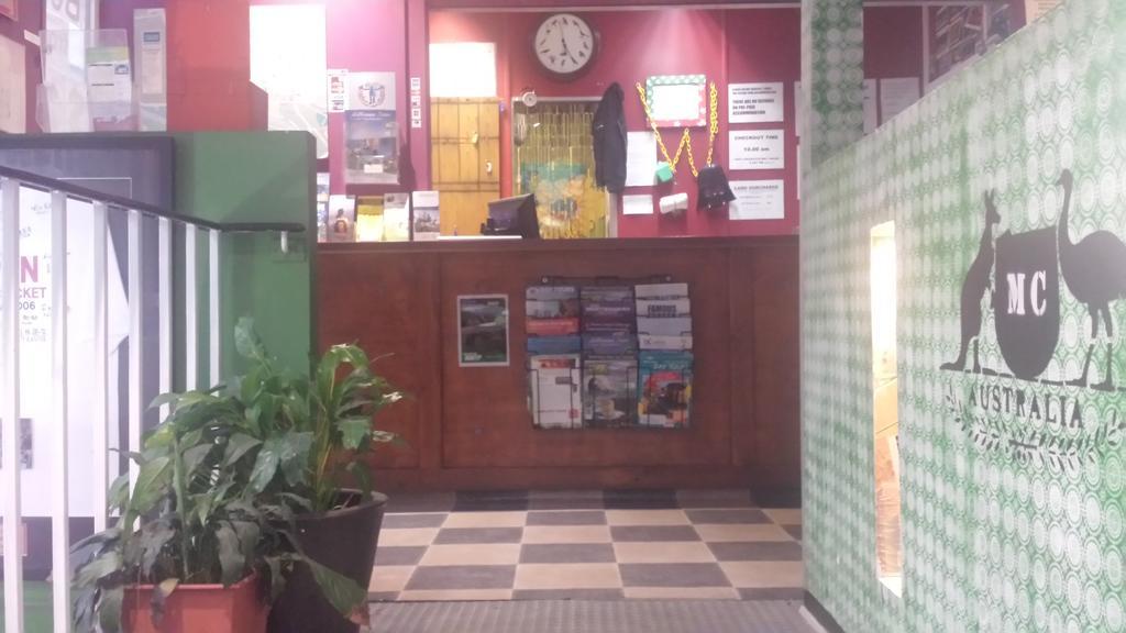The Melbourne Connection Travellers Hostel 외부 사진