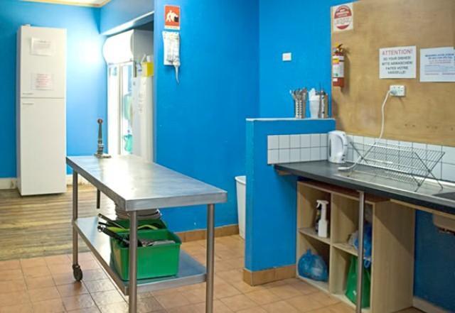 The Melbourne Connection Travellers Hostel 외부 사진